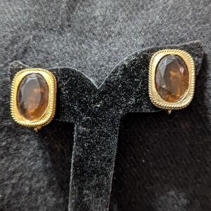 Vintage 1972 Sarah Coventry Golden Lanterns Rectangle Clip On Statement Earrings